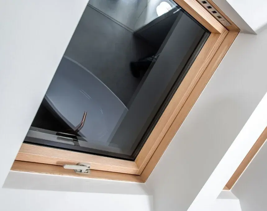 Czym jest i do czego może przydać się tabliczka znamionowa?